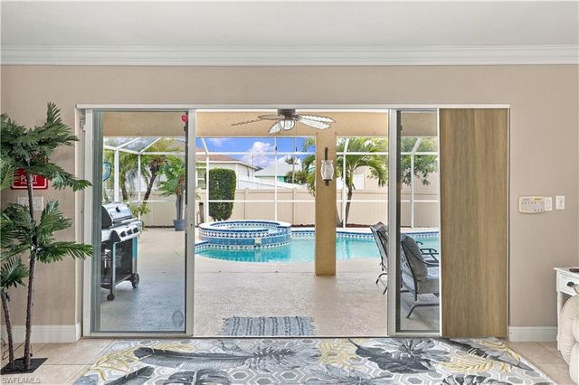 2215 NW 5th ST, Cape Coral, FL 33993
