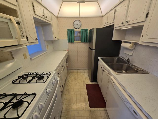 5967 TERRACE PARK DRIVE N 103, St Petersburg, FL 33709