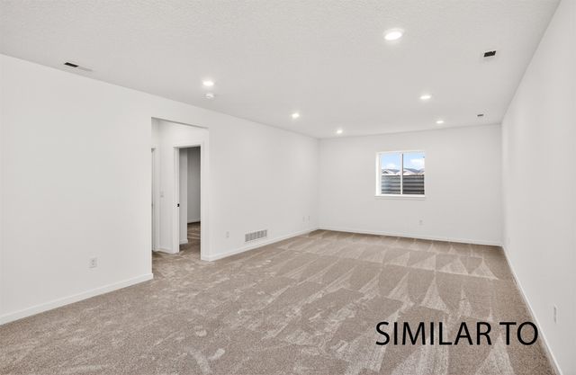 1753 SW Sienna Court, Grimes, IA 50111