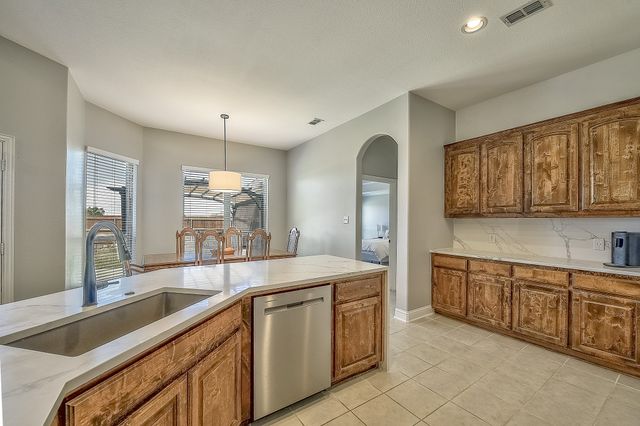 737 Baxter Trail, Fate, TX 75087