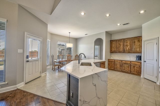 737 Baxter Trail, Fate, TX 75087