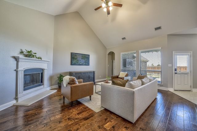 737 Baxter Trail, Fate, TX 75087