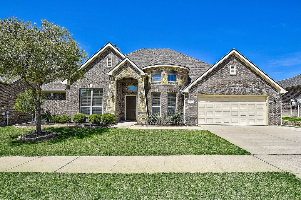737 Baxter Trail, Fate, TX 75087