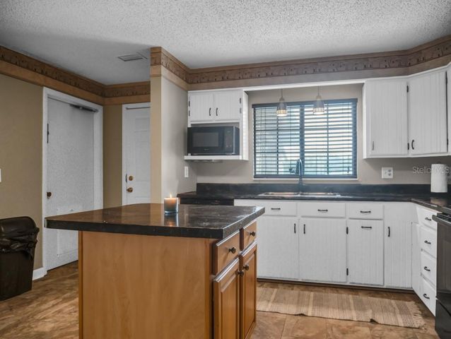135 ASHLEY LAKE DRIVE, Melrose, FL 32666