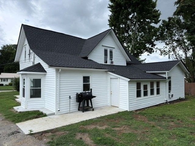 203 Donnell St, Mcminnville, TN 37110