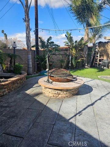 19263 Easton, Rialto, CA 92376