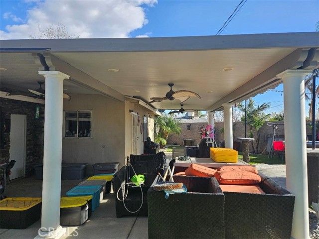 19263 Easton, Rialto, CA 92376