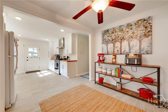 429 Columbus Drive, Savannah, GA 31405