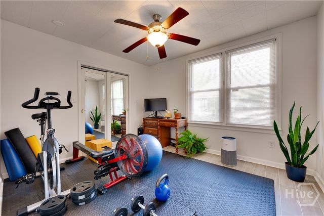 429 Columbus Drive, Savannah, GA 31405