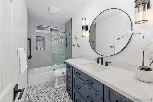 3935 San Gregorio, San Diego, CA 92130