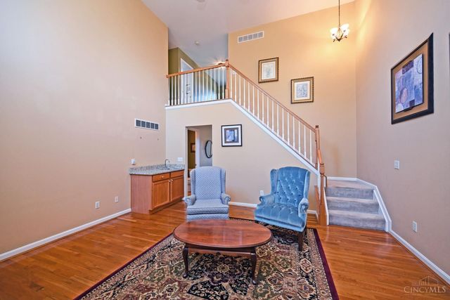 1090 Ridgepointe Drive, Union Twp, OH 45103