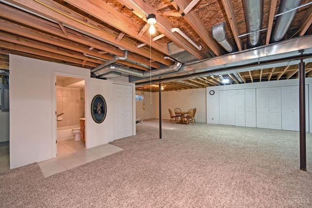 1090 Ridgepointe Drive, Union Twp, OH 45103