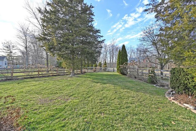 1090 Ridgepointe Drive, Union Twp, OH 45103