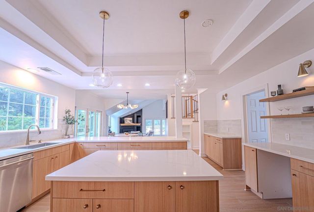 13746 Paseo Bonita, Poway, CA 92064