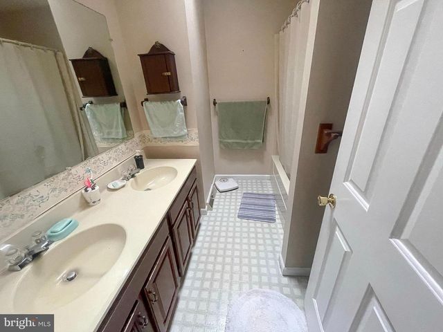 106 SUSAN AVE, Willow Street, PA 17584