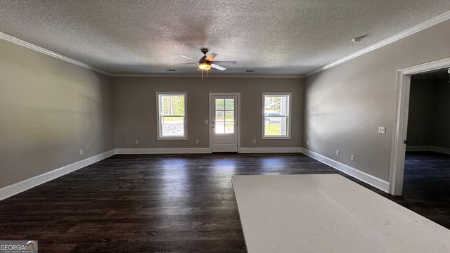 3 Willow Pointe, Claxton, GA 30417