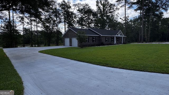 3 Willow Pointe, Claxton, GA 30417