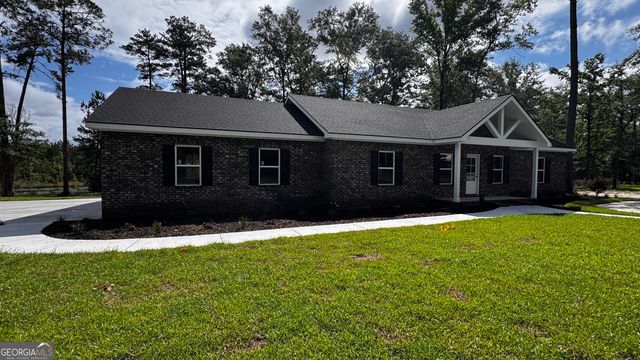 3 Willow Pointe, Claxton, GA 30417