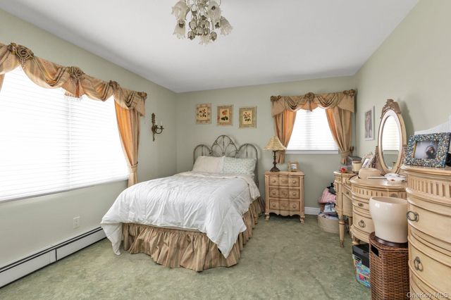 2114 Donna Drive, Merrick, NY 11566