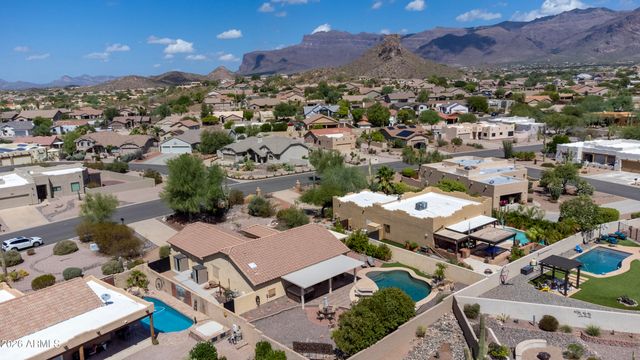 9397 E DEL MONTE Avenue, Gold Canyon, AZ 85118