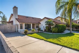 3073 Piedmont Dr, Highland, CA 92346