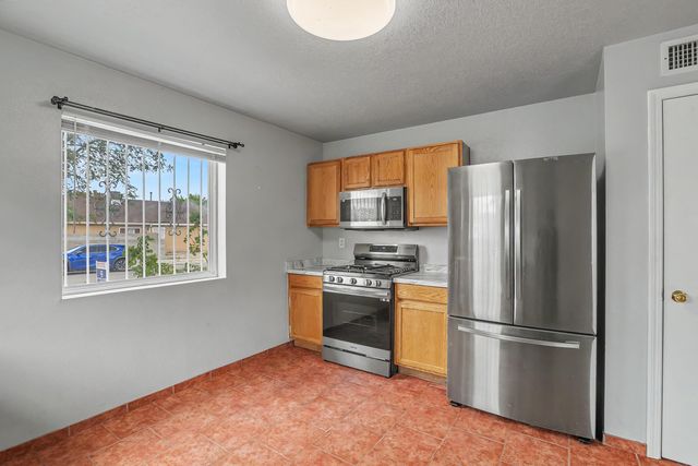 8408 Rancher Road SW, Albuquerque, NM 87121