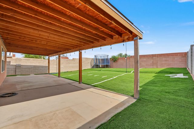 8408 Rancher Road SW, Albuquerque, NM 87121