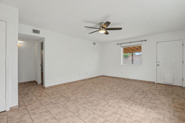 8408 Rancher Road SW, Albuquerque, NM 87121