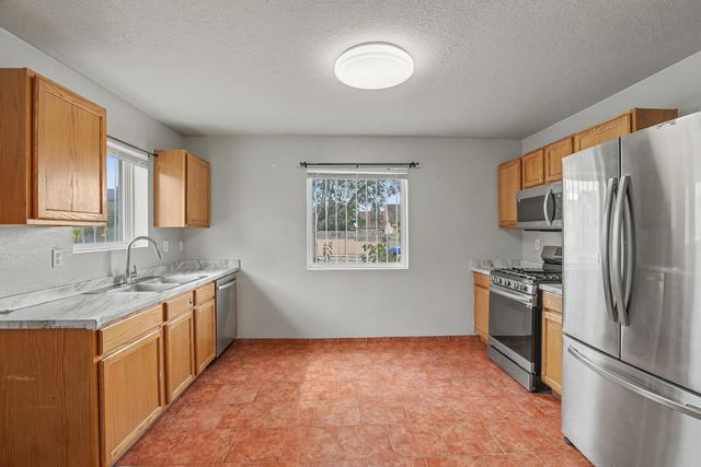 8408 Rancher Road SW, Albuquerque, NM 87121