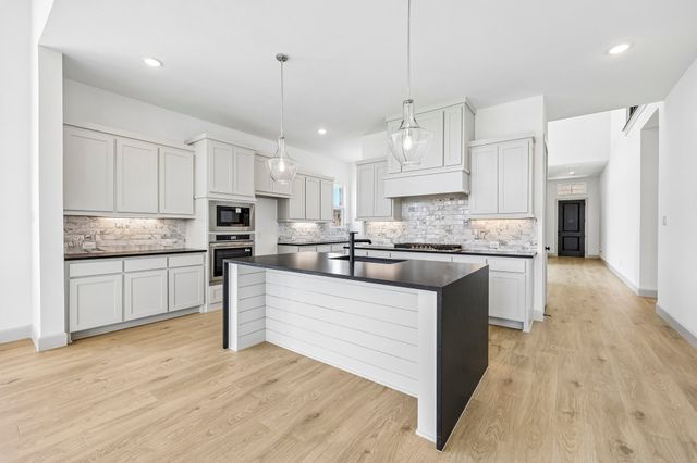 15828 Amber Street, Frisco, TX 75033