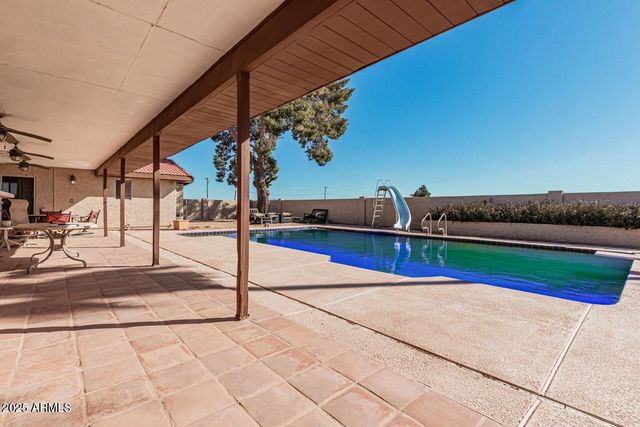 3279 E SELMA Highway, Casa Grande, AZ 85194