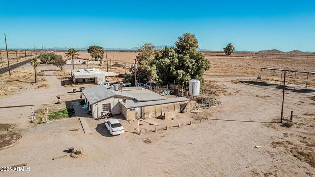 3279 E SELMA Highway, Casa Grande, AZ 85194