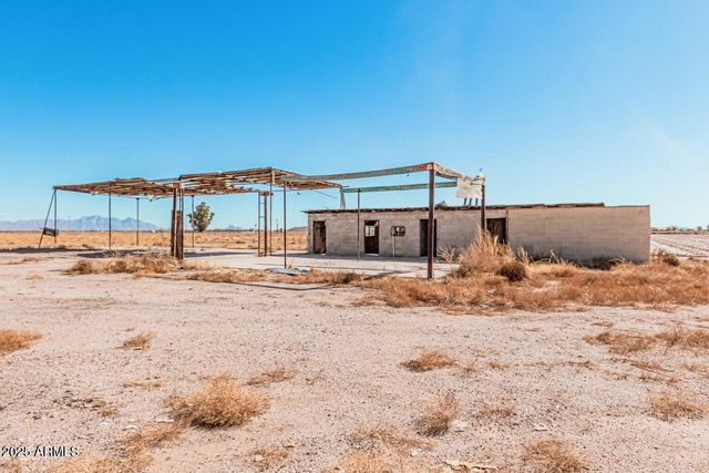 3279 E SELMA Highway, Casa Grande, AZ 85194