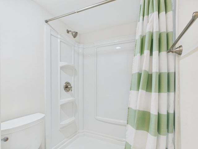 2400 PRESIDENTIAL Way 704, West Palm Beach, FL 33401