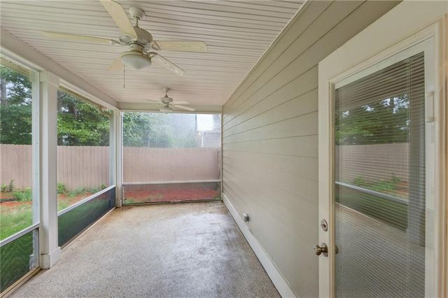 495 Rabbits Run, Fayetteville, GA 30214