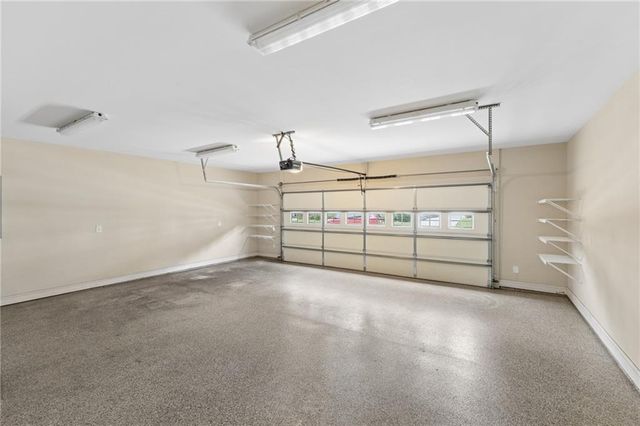 495 Rabbits Run, Fayetteville, GA 30214