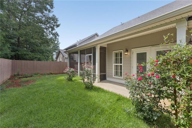 495 Rabbits Run, Fayetteville, GA 30214