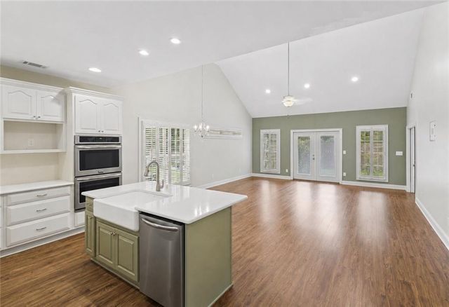 495 Rabbits Run, Fayetteville, GA 30214