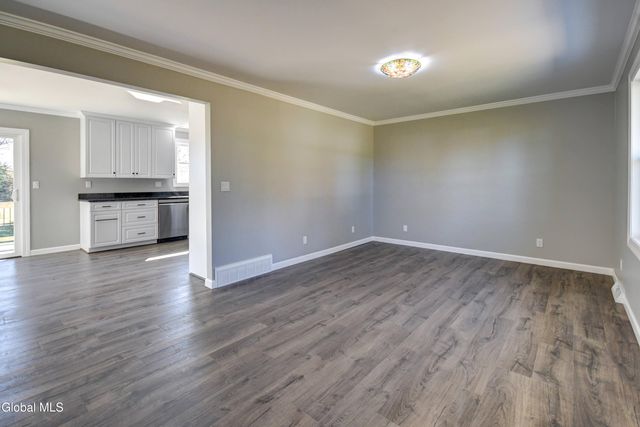 264 County Highway 154, Mayfield, NY 12078