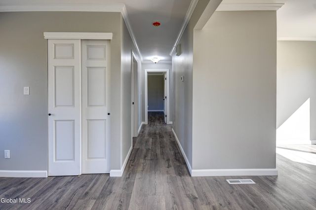 264 County Highway 154, Mayfield, NY 12078