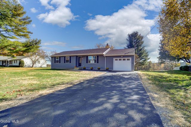 264 County Highway 154, Mayfield, NY 12078