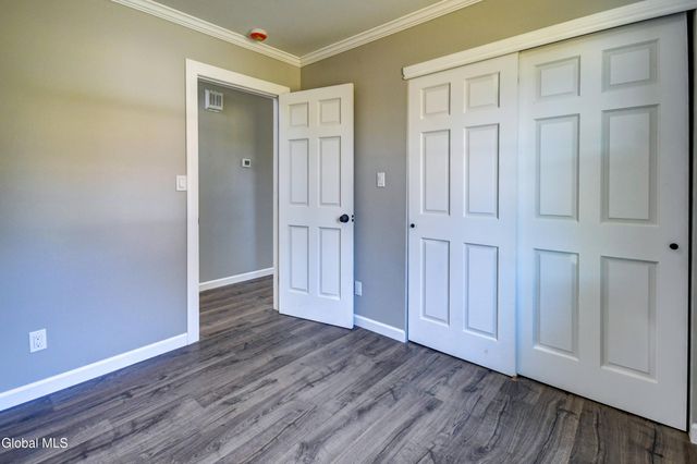 264 County Highway 154, Mayfield, NY 12078