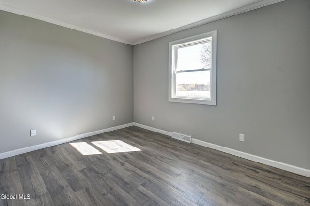 264 County Highway 154, Mayfield, NY 12078