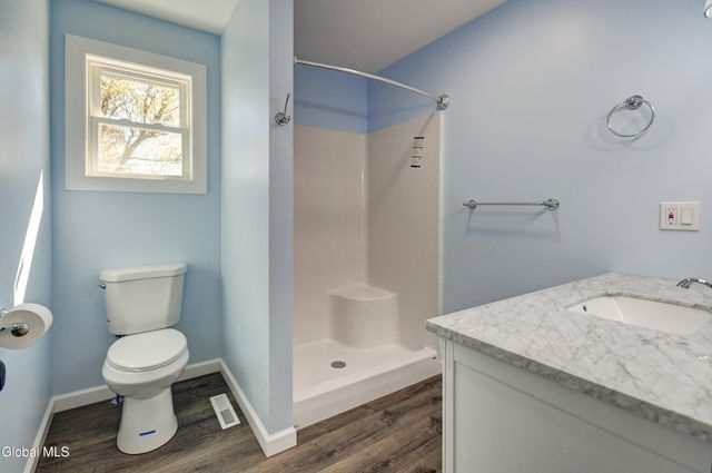 264 County Highway 154, Mayfield, NY 12078