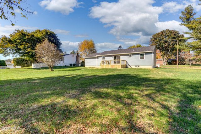 264 County Highway 154, Mayfield, NY 12078