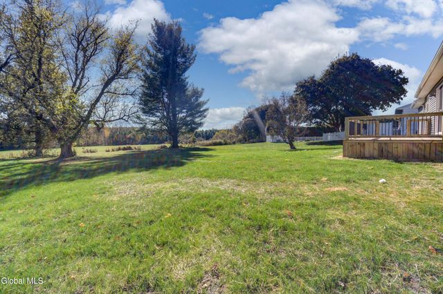 264 County Highway 154, Mayfield, NY 12078