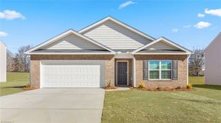 1016 Slingshot Drive, Archdale, NC 27263
