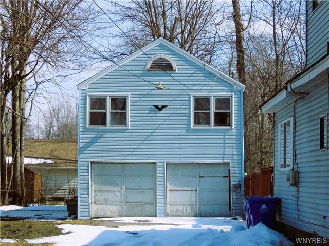 5841 Lakeview Terrace, Hamburg, NY 14085