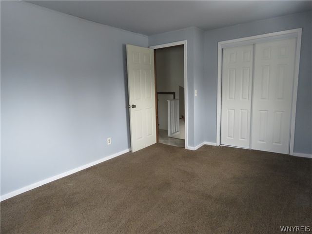 5841 Lakeview Terrace, Hamburg, NY 14085
