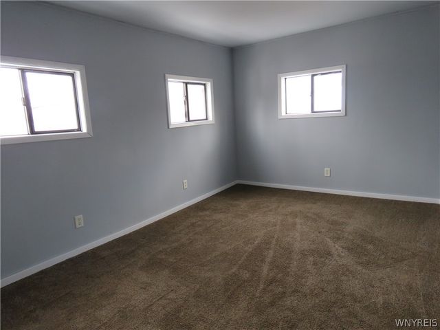 5841 Lakeview Terrace, Hamburg, NY 14085